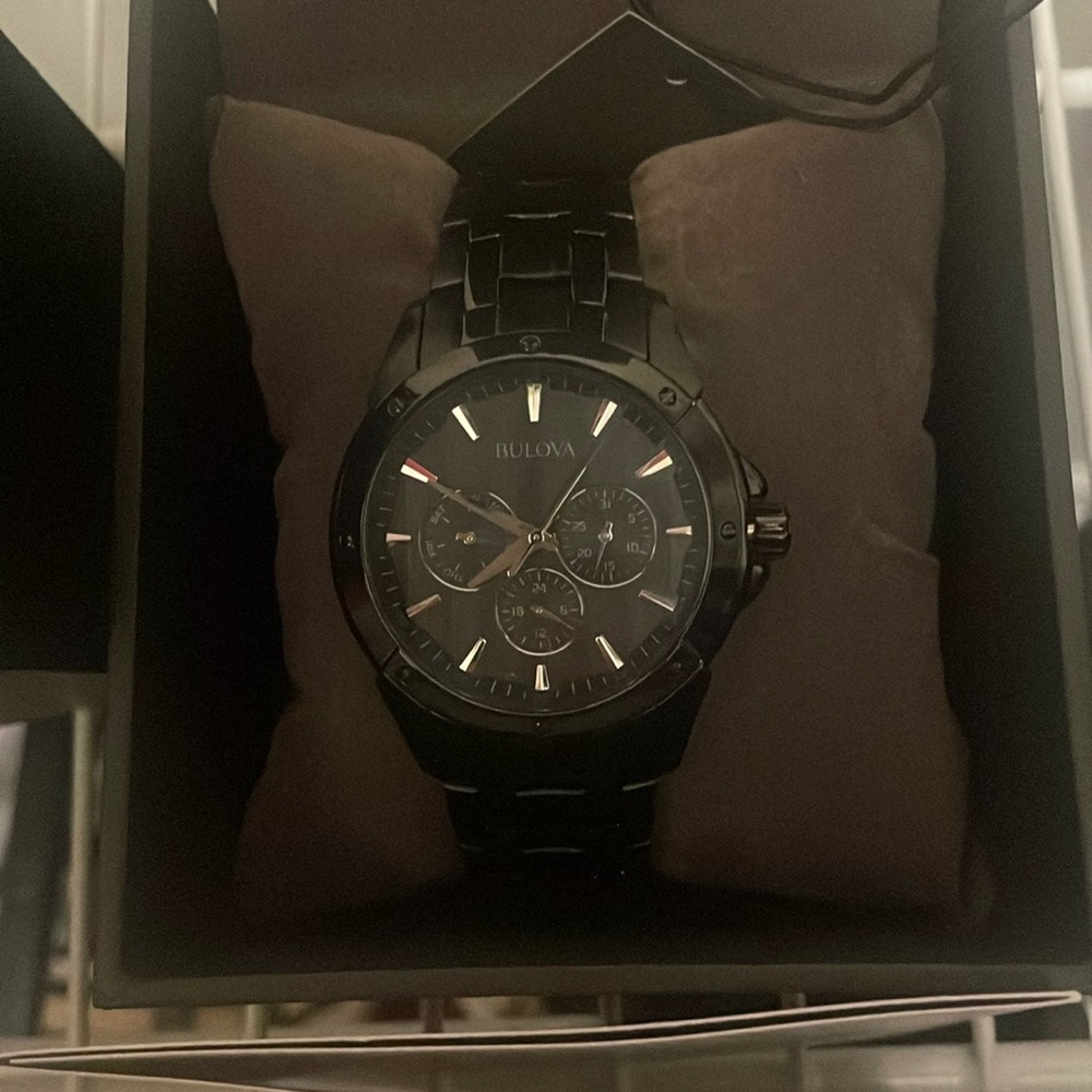 Bulova Men's Classic Dress 6-Hand Multi-Function/Black Patterned Dial, 43mm